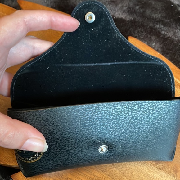 Black Leather Ray-Ban Glasses Case - Picture 3 of 5